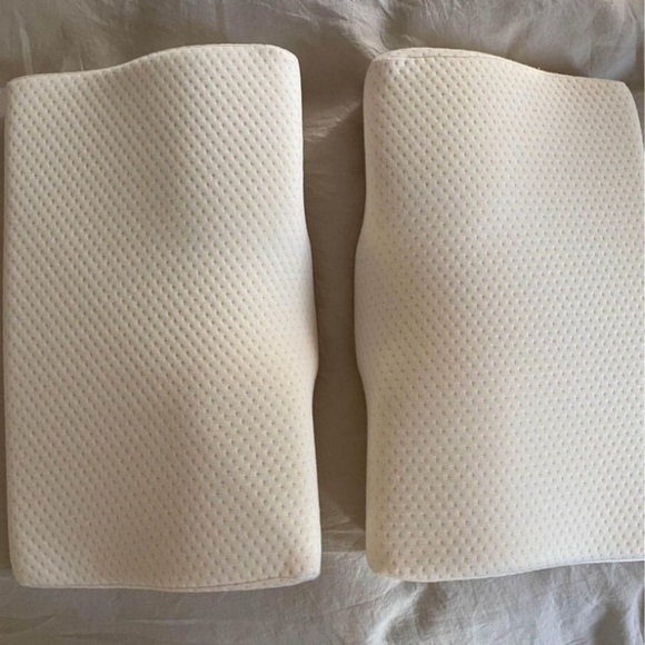 NEW ORTOTEX Chiropractic Pillows (set of 2) - Picture 6 of 10